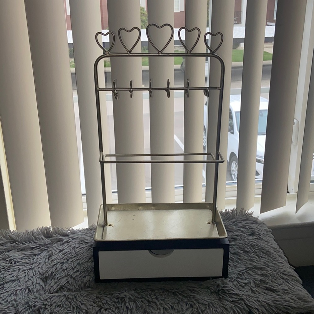 Jewelry holder organizer